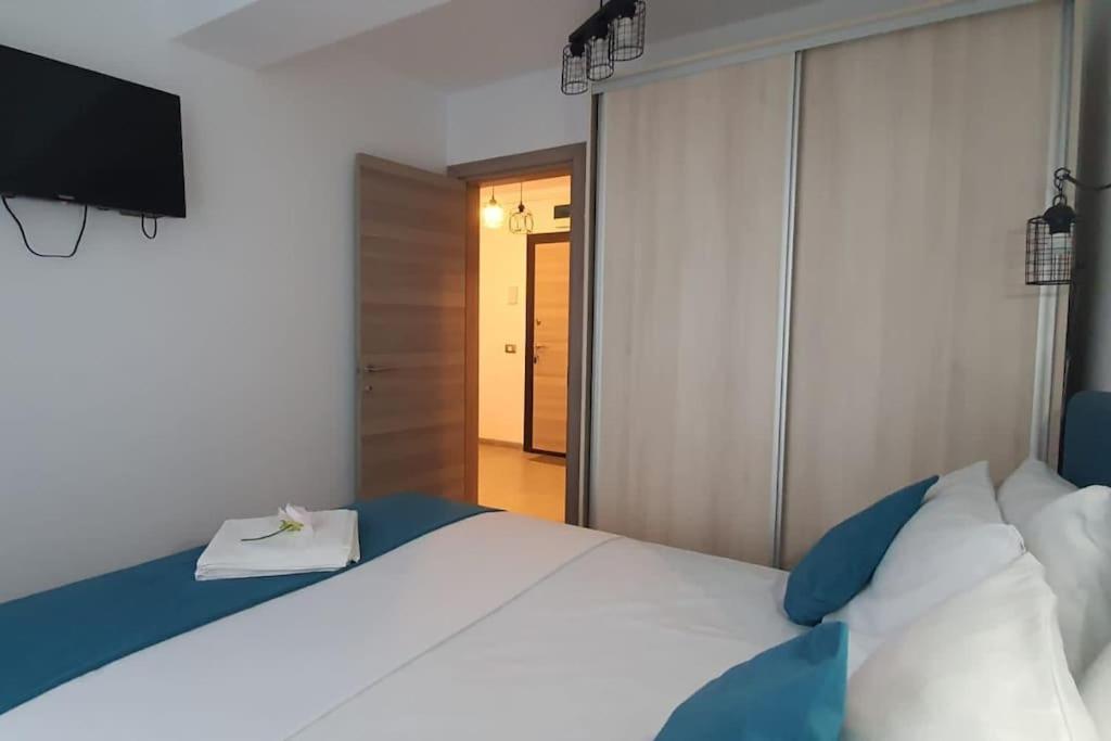 Alezzy Beach Apartament Prima Linie La Mare Năvodari Dış mekan fotoğraf