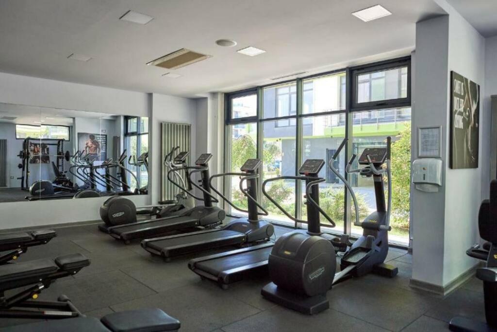 Alezzy Beach Apartament Prima Linie La Mare Năvodari Dış mekan fotoğraf