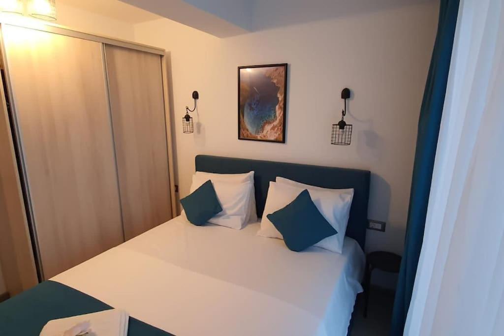 Alezzy Beach Apartament Prima Linie La Mare Năvodari Dış mekan fotoğraf